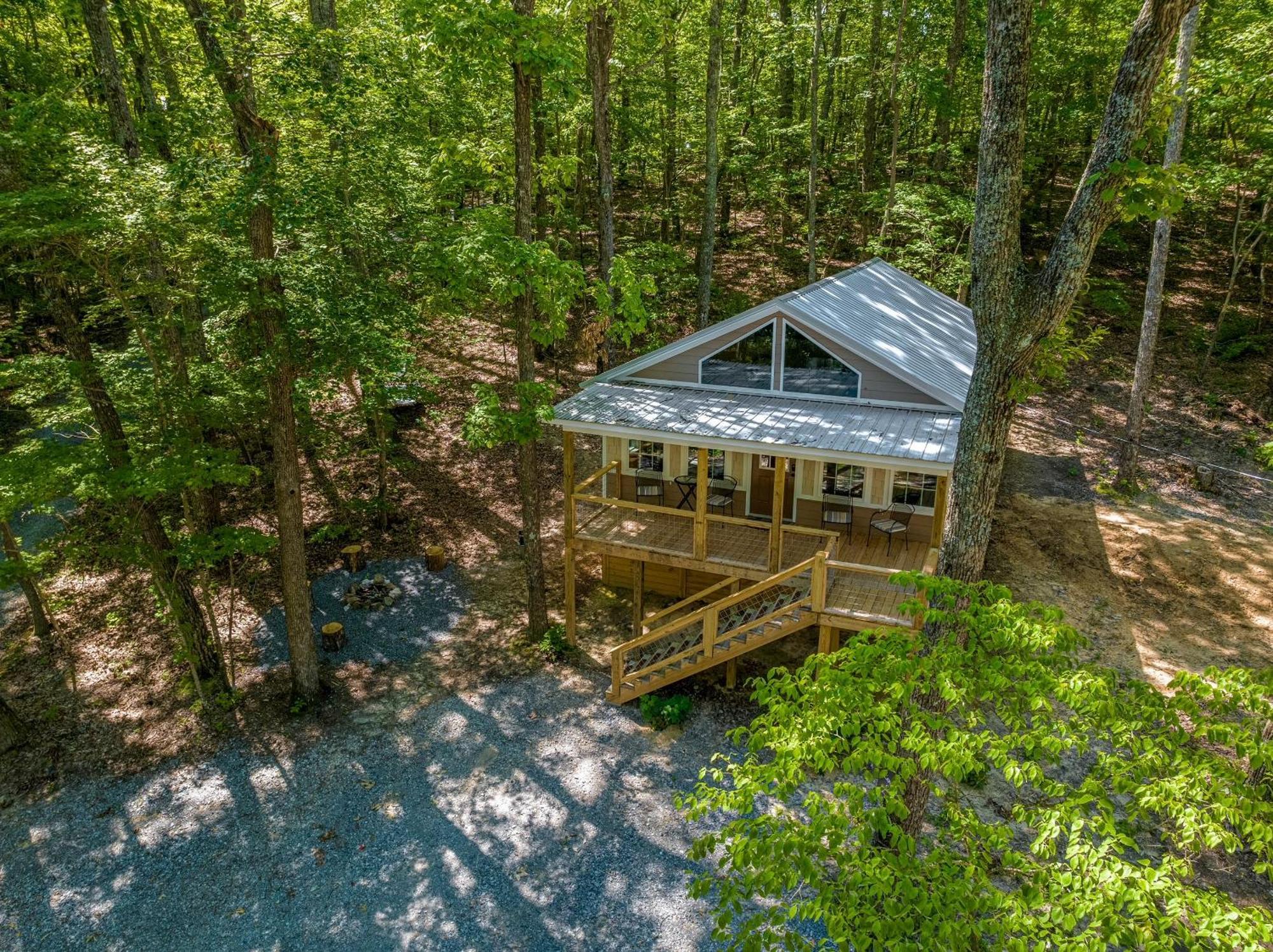 Coyote Cabin At Woodland Retreat At Desoto Beside Desoto State Park Fort Payne Bagian luar foto