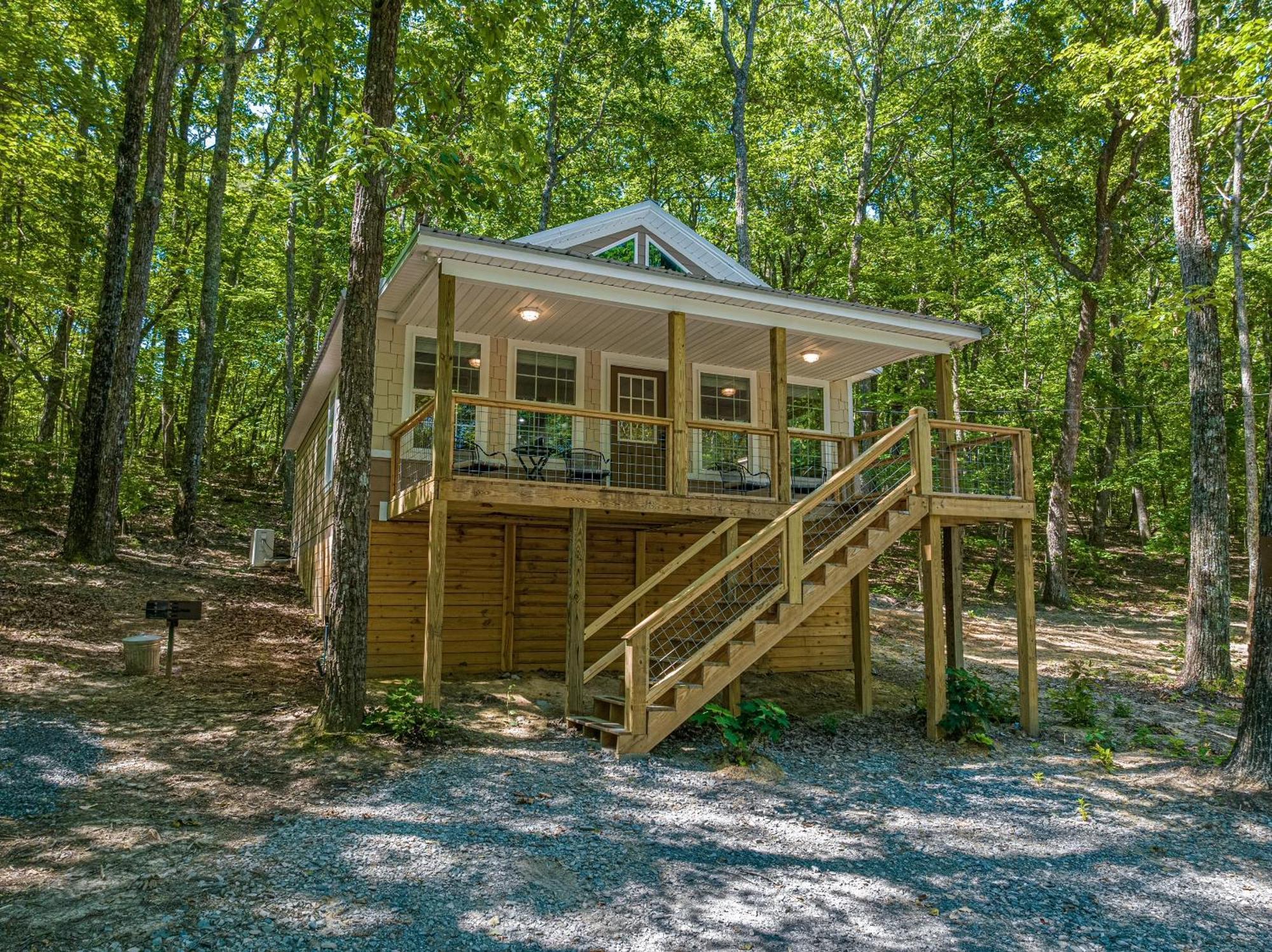 Coyote Cabin At Woodland Retreat At Desoto Beside Desoto State Park Fort Payne Bagian luar foto